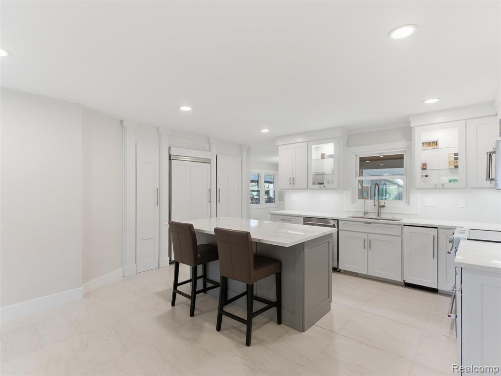 5409 Stony Hill Court, Grand Blanc, MI 48439 — Photo 13