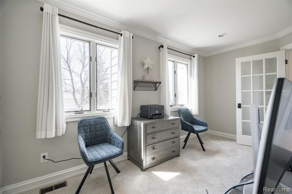411 CHERRY TREE Lane, Rochester Hills, MI 48306 — Photo 39