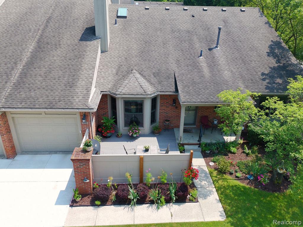 7108 Green Farm Road, West Bloomfield, MI — Photo 3