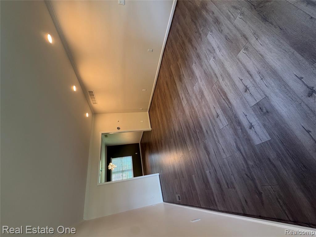 46310 Lafonde Court, Plymouth, MI 48170 — Photo 10