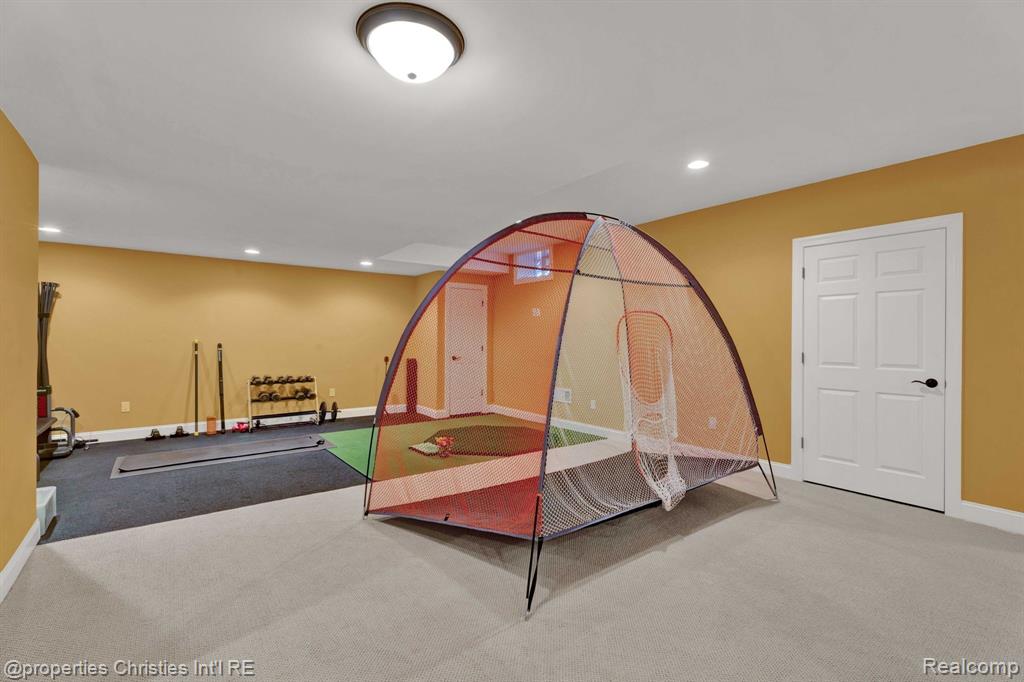 17248 CRESTBROOK Drive, Northville, MI 48168 — Photo 51