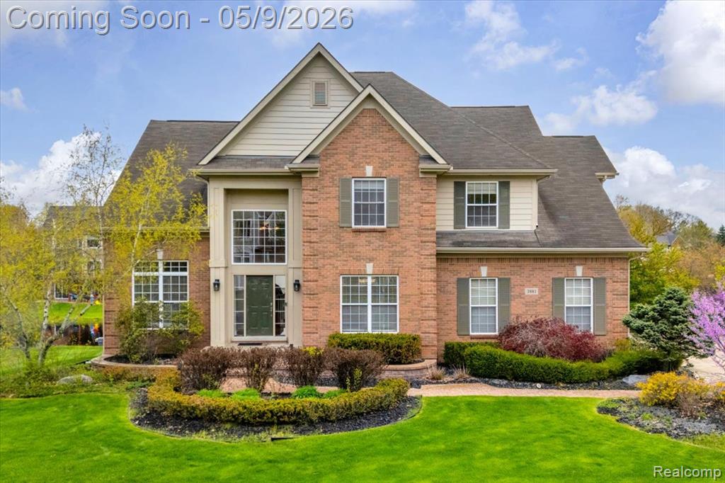 3881 High Grove Way, Lake Orion, MI — Photo 2