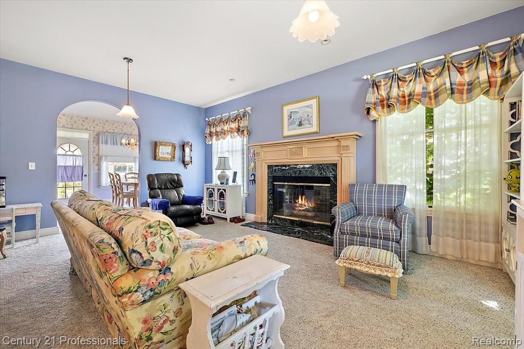 40205 Ashland Drive, Sterling Heights, MI 48313 — Photo 31