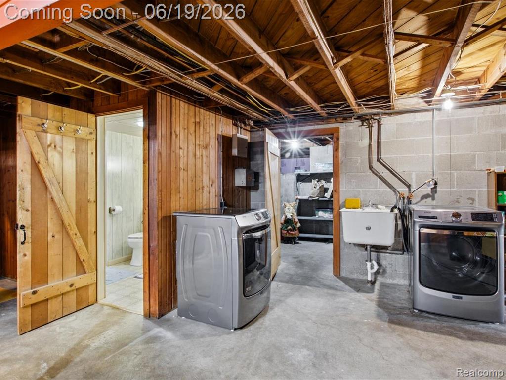 3431 Sherman Court, Port Huron, MI 48060 — Photo 28