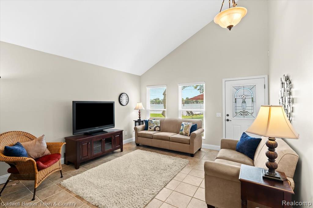 584 Black Oaks Trail, Howell, MI 48843 — Photo 19
