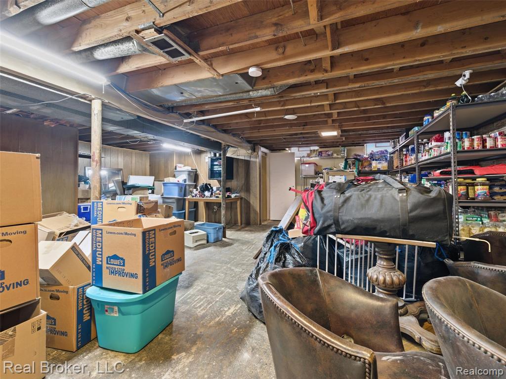 1584 Beaupre Avenue, Madison Heights, MI 48071 — Photo 19
