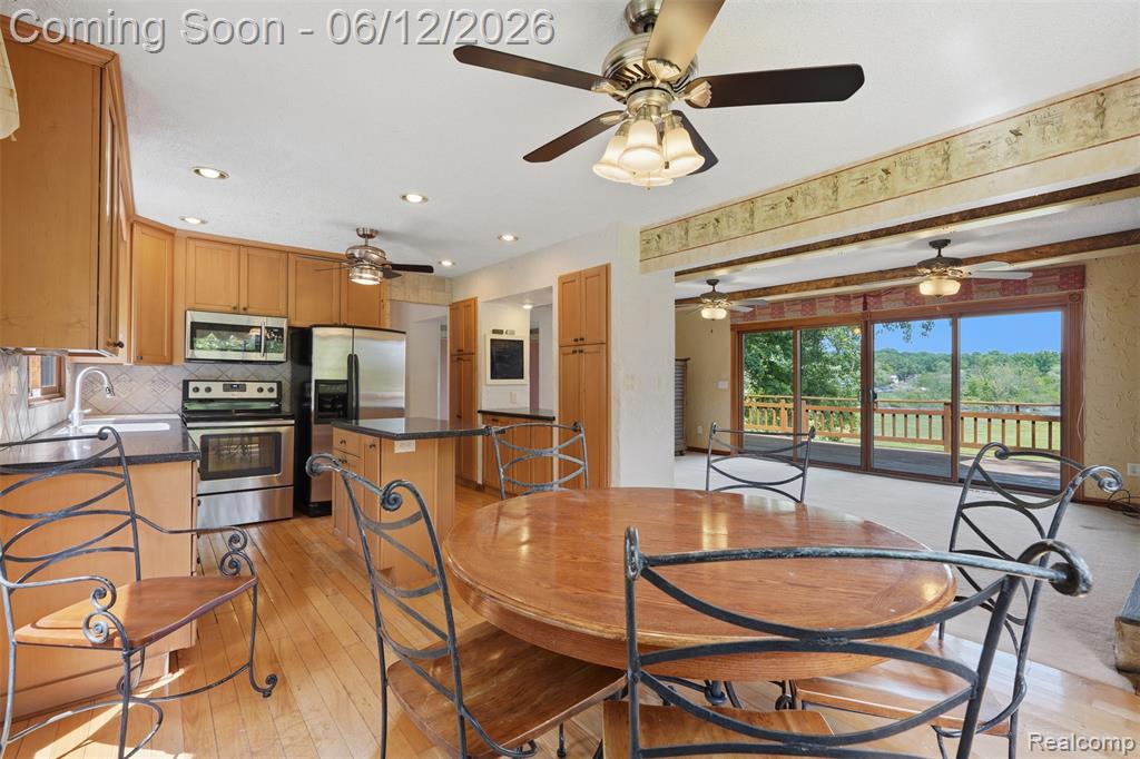 380 Sunset, White Lake, MI 48383 — Photo 13