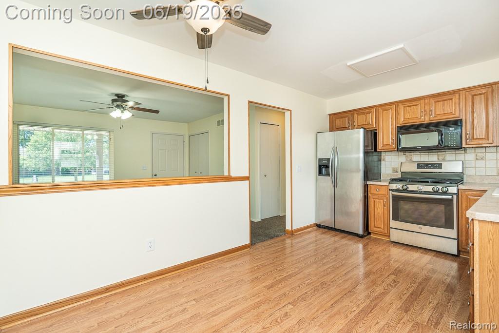 41824 Clayton Street, Clinton Twp, MI 48038 — Photo 10