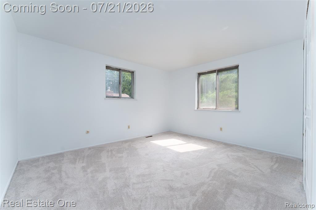 4069 Village Square, Brighton, MI 48114 — Photo 22