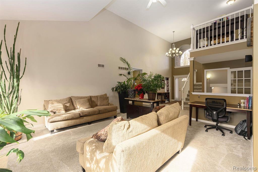 230 E Elizabeth Street, Lake Orion, MI 48362 — Photo 17