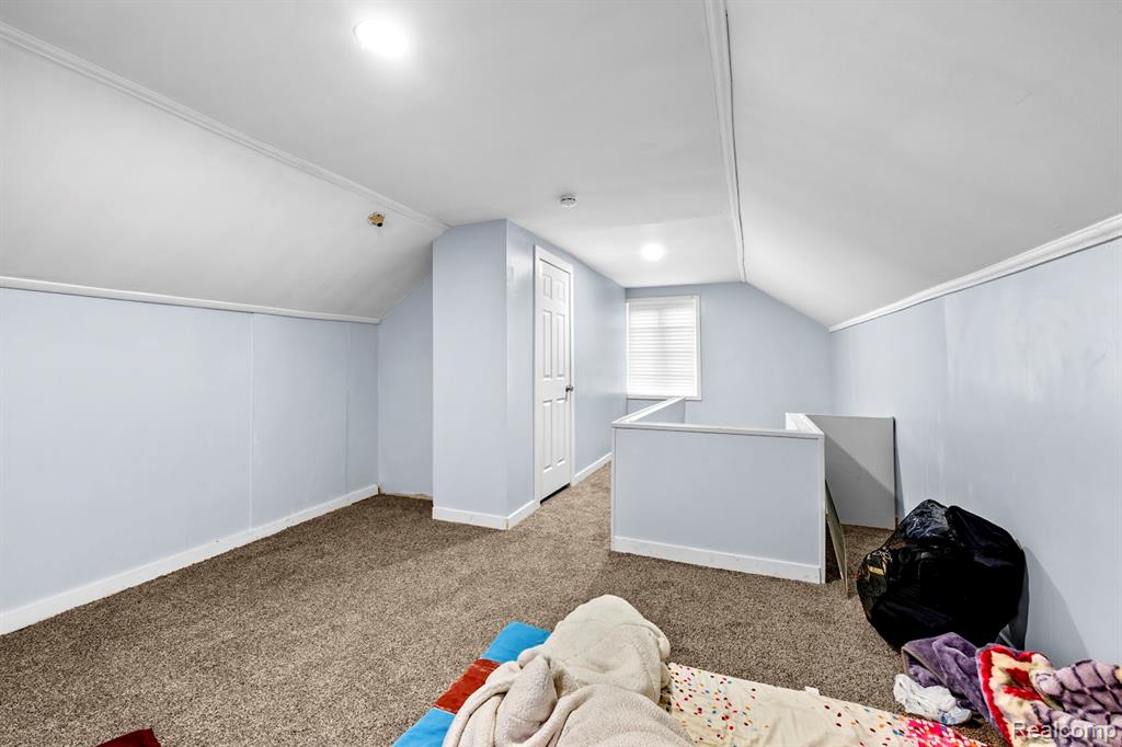6485 Rosemont Avenue, Detroit, MI 48228 — Photo 24