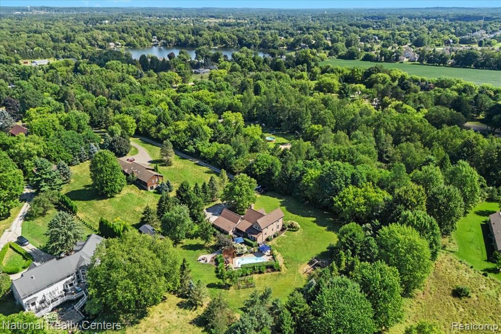 4650 Cooley Lake Road, Commerce Twp, MI 48382 — Photo 43