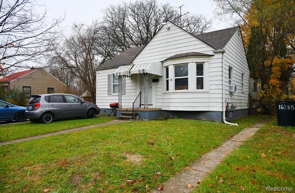 16277 Liberal Street, Detroit, MI 48205 — front exterior