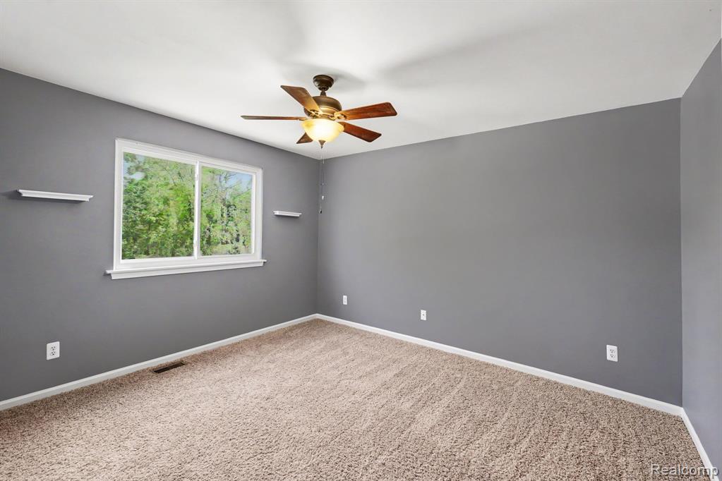 9312 Sandy Hollow Lane, Davison, MI 48423 — Photo 11