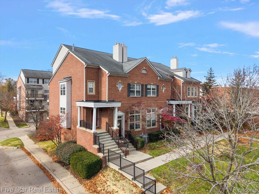 16924 Farmington Road, 93, Livonia, MI 48154 — Photo 7