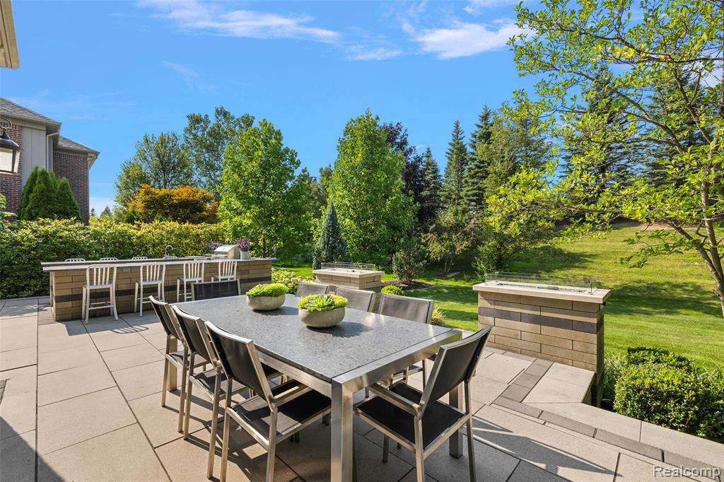 628 Springview Drive, Rochester, MI 48307 — Photo 43