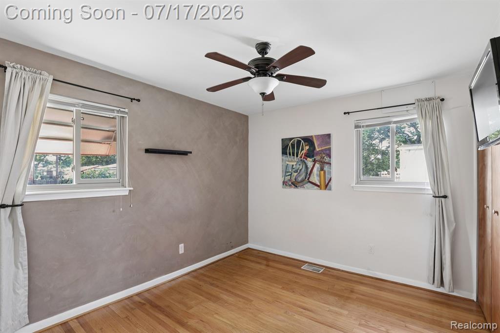 8325 N Hubbard Street, Westland, MI — Photo 14