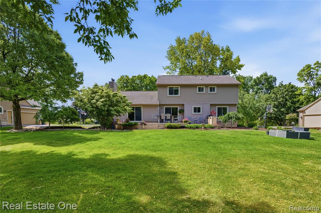 219 Briarwood Drive, Highland, MI — Photo 39