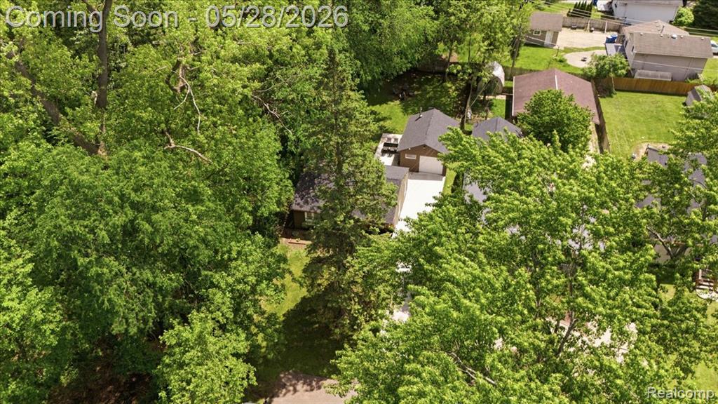 4805 Fenmore Avenue, Waterford, MI 48328 — Photo 30