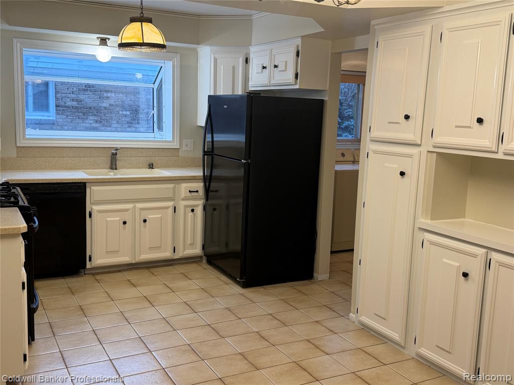47071 Savannah Drive, Macomb, MI 48044 — Photo 14