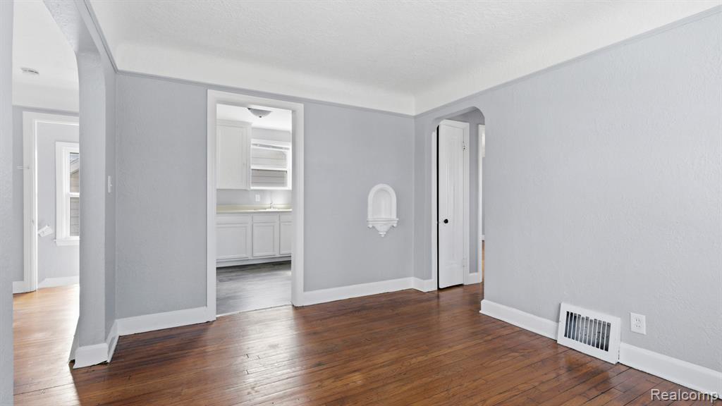 2858 Fort Park Boulevard, Lincoln Park, MI 48146 — Photo 22