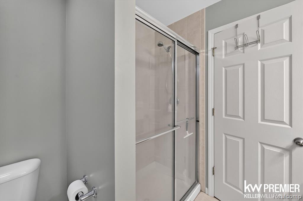 551 Indian Oaks Drive, Howell, MI 48843 — Photo 18