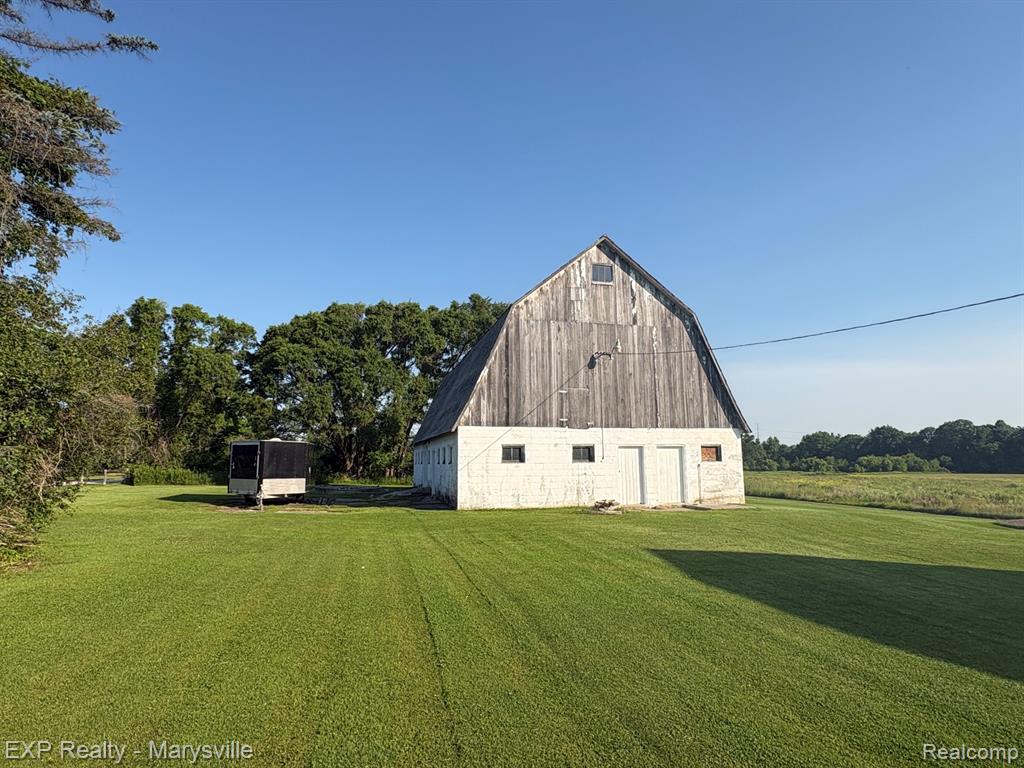 5694 Belle River Road, China, MI — Photo 52
