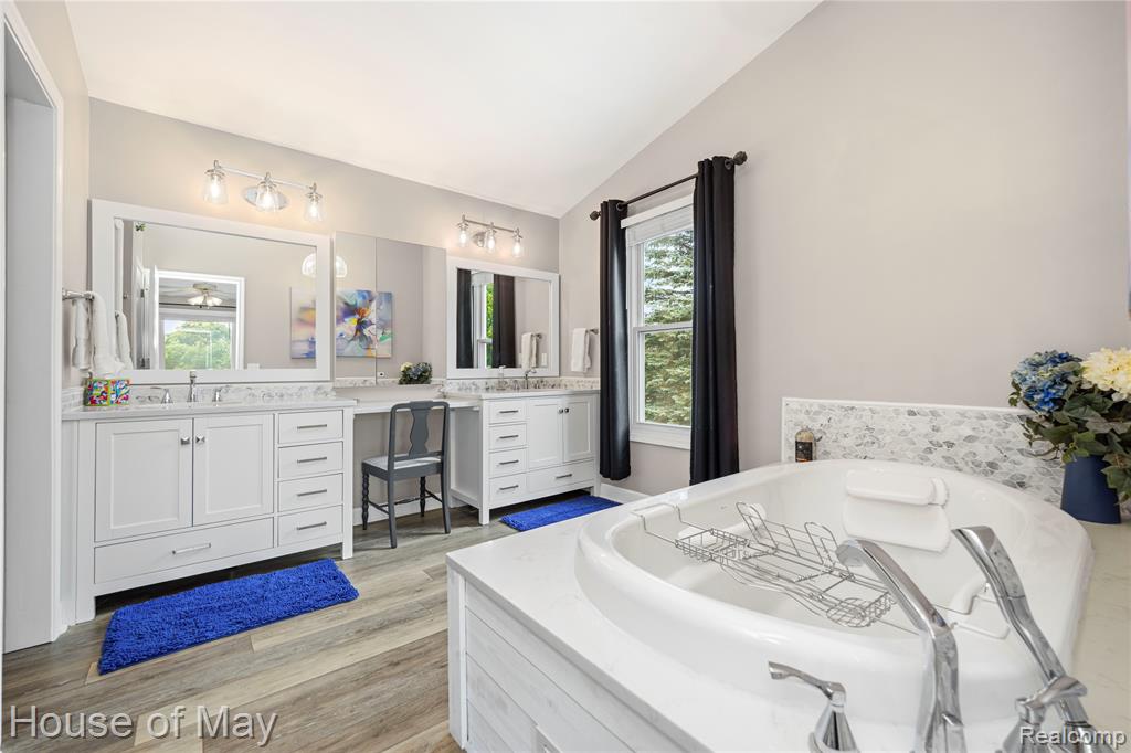 47793 Ten Point Drive, Canton, MI 48187 — Photo 25
