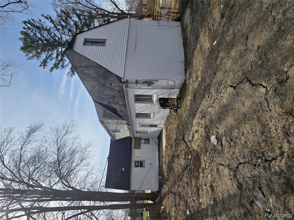 18101 Cornwall Street - Photo 5