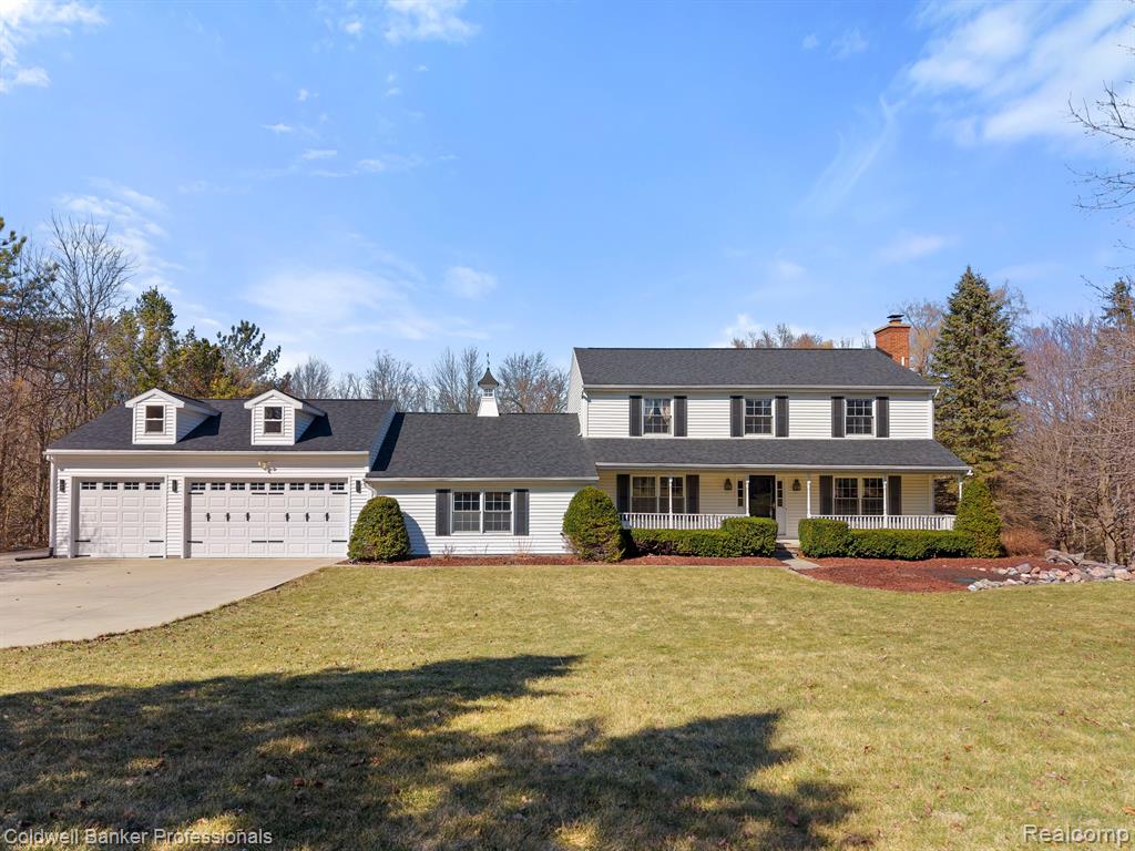6253 7 MILE Road, South Lyon, MI 48178 — Photo 2