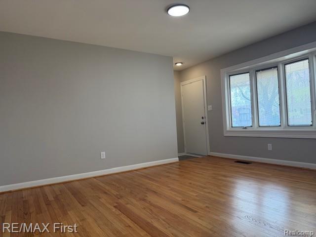 2148 Meyer Court, Lincoln Park, MI 48146 — Photo 9
