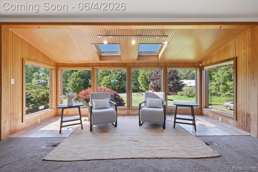 725 Deerpath Court, Ortonville, MI 48462 — Photo 35