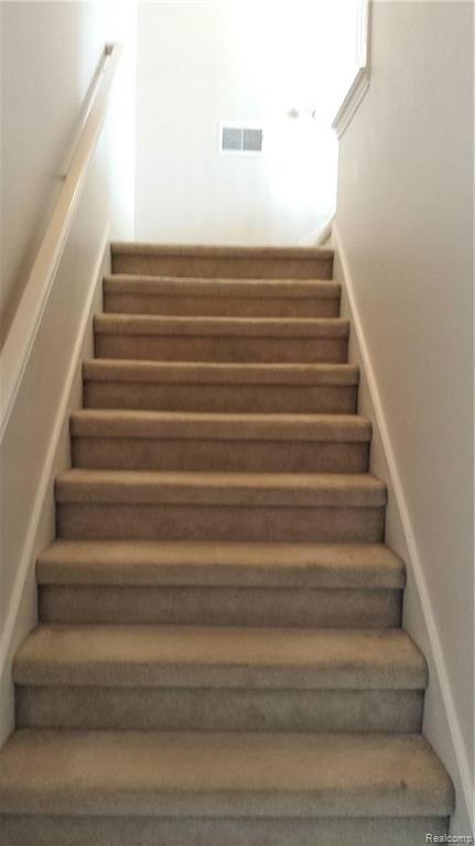 28339 Carlton Way Drive, 33, Novi, MI 48377 — Photo 32