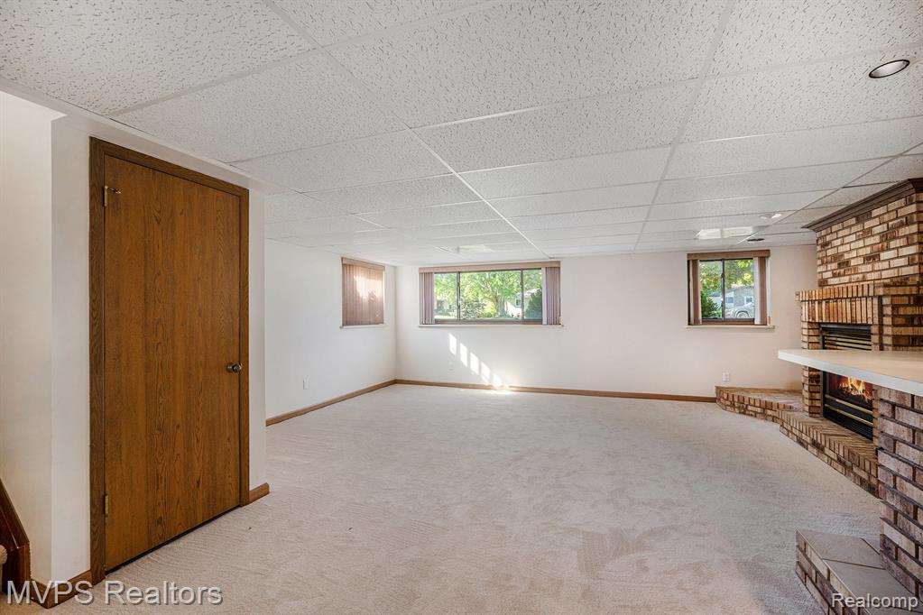 47812 Forbes Drive, New Baltimore, MI 48047 — Photo 16