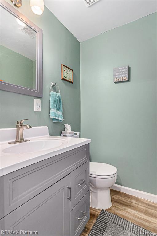 821 SUNRISE PARK Street E, Howell, MI 48843 — Photo 8