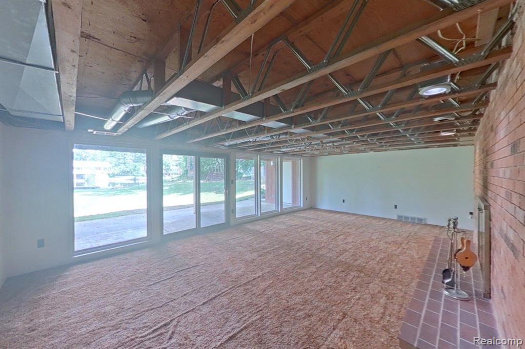 6523 ELLINWOOD Drive, White Lake, MI 48383 — Photo 36