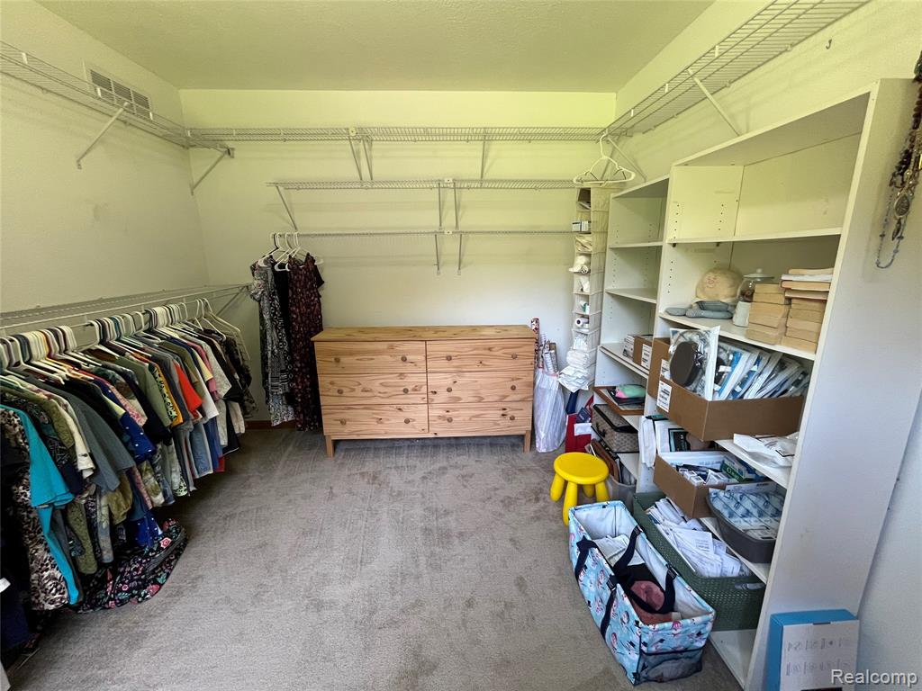 28524 Elwell Road, Belleville, MI 48111 — Photo 44