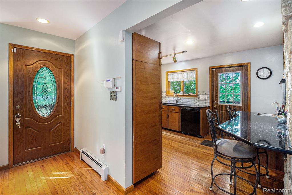 5365 S Bancroft Road, Durand, MI 48429 — Photo 6