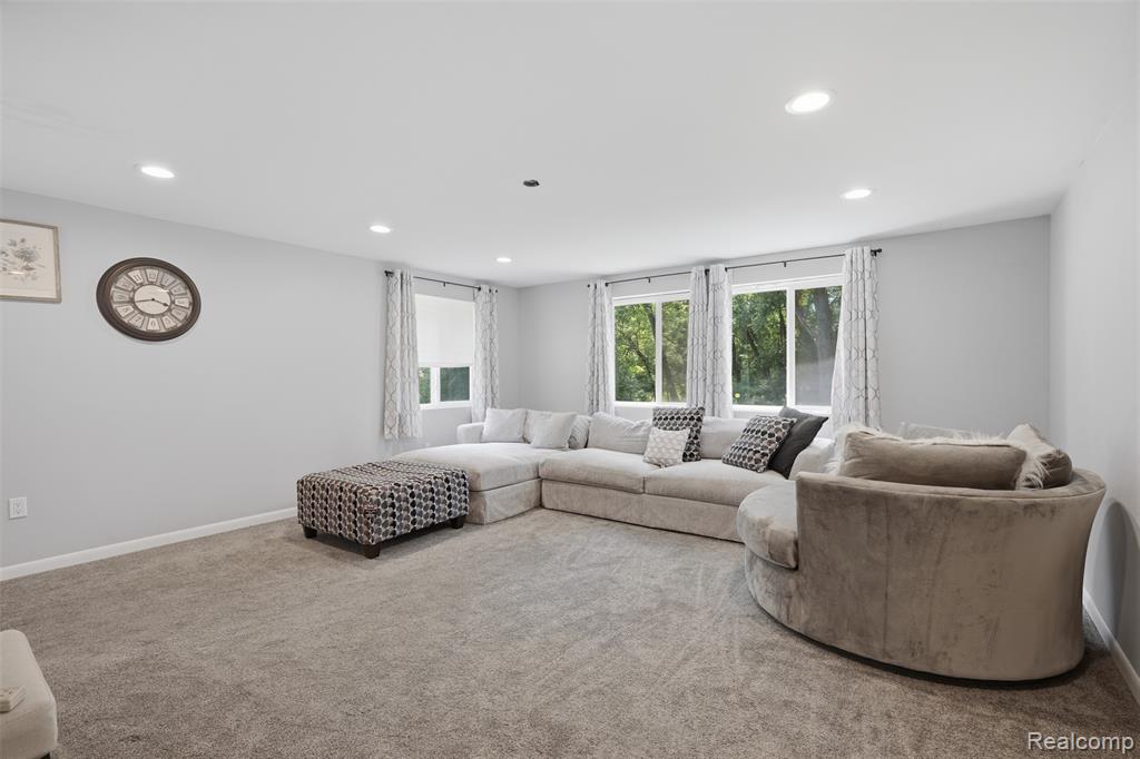 30715 N Greenbriar Road, Franklin, MI 48025 — Photo 18