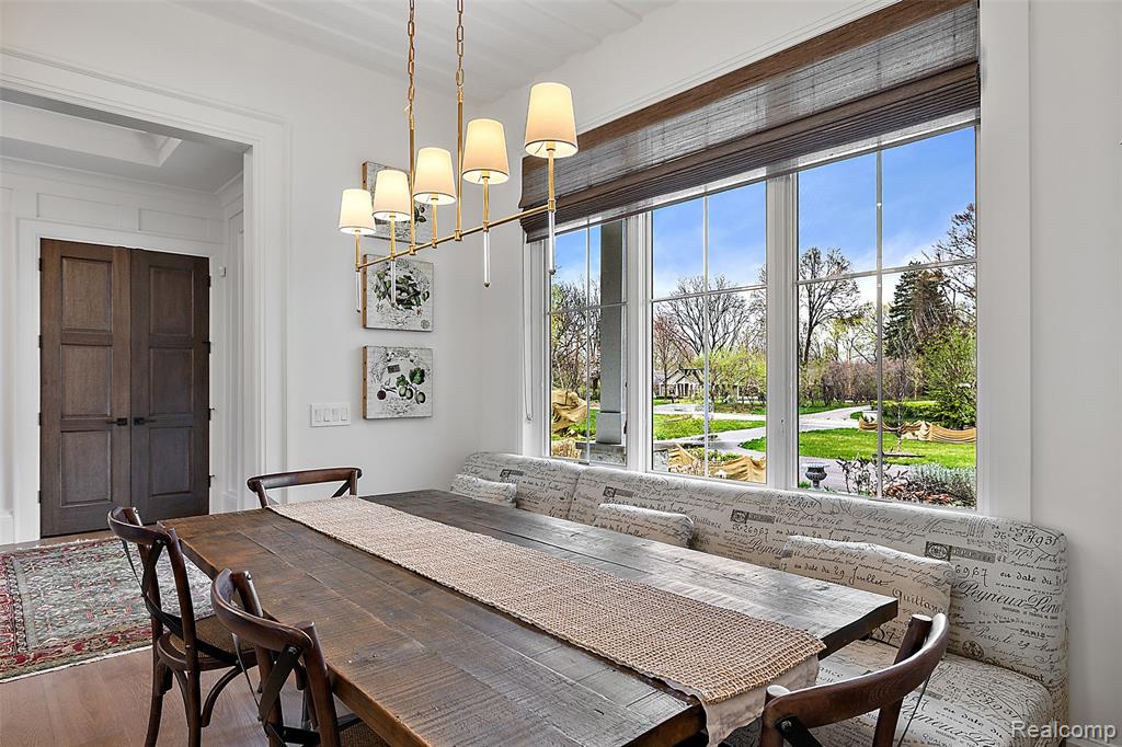 3431 Crooks Road, Troy, MI, 48084