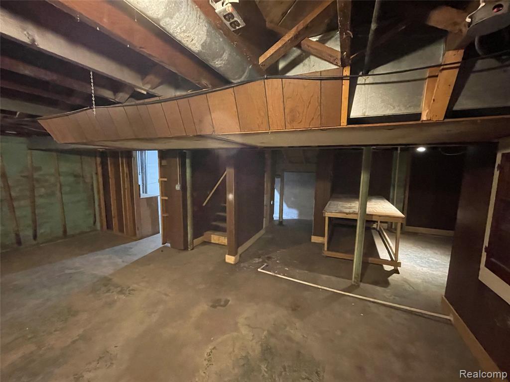 516 S Wheeler Street, Saginaw, MI 48602 — Photo 13