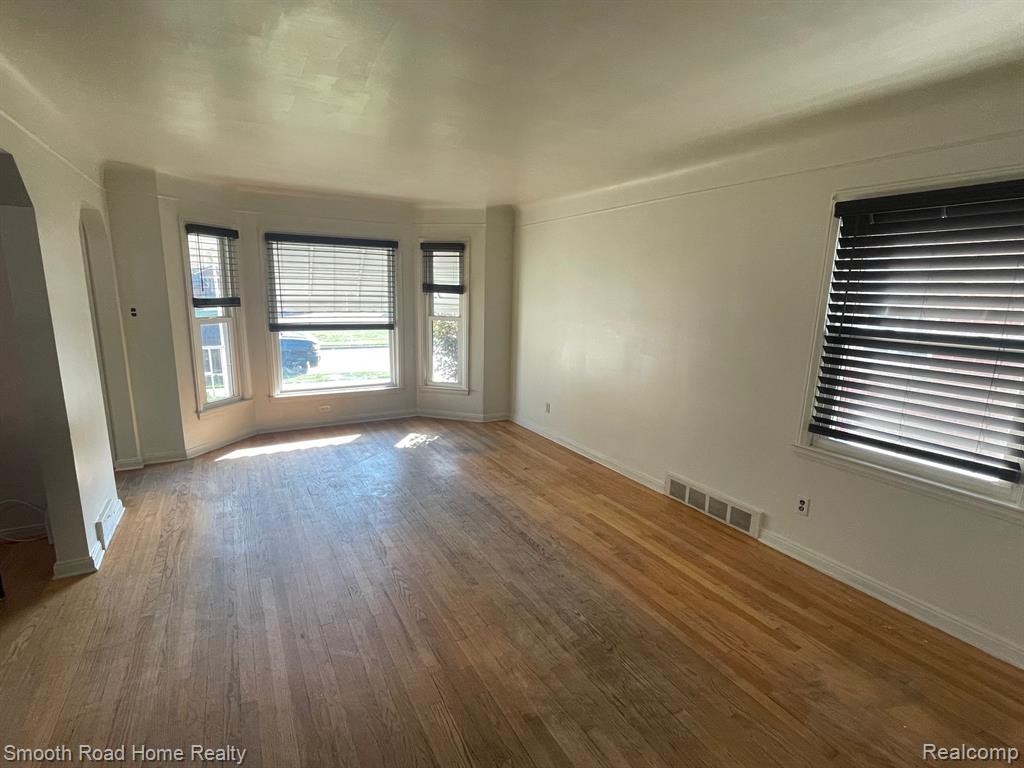 864 Buckingham Avenue, Lincoln Park, MI 48146 — Photo 3