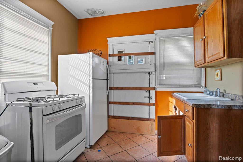 2321 CASPER Street, Detroit, MI 48209 — Photo 10
