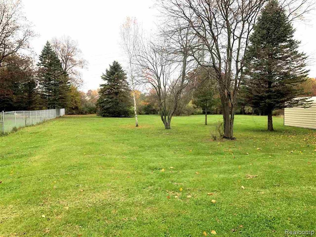 4157 CHERYL Drive, Flint, MI 48506 — Photo 31