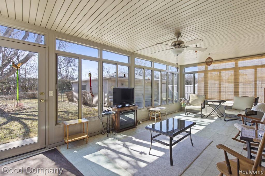 48164 MALLARD Drive, Chesterfield, MI 48047 — Photo 21
