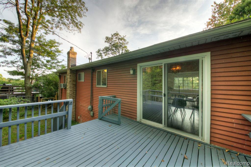 5221 VAN WINKLE Street, Brighton, MI 48116 — Photo 35