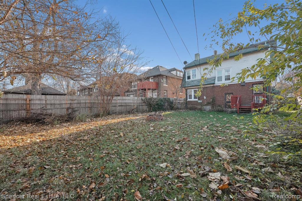 2064 Glynn Court, Detroit, MI 48206 — Photo 41