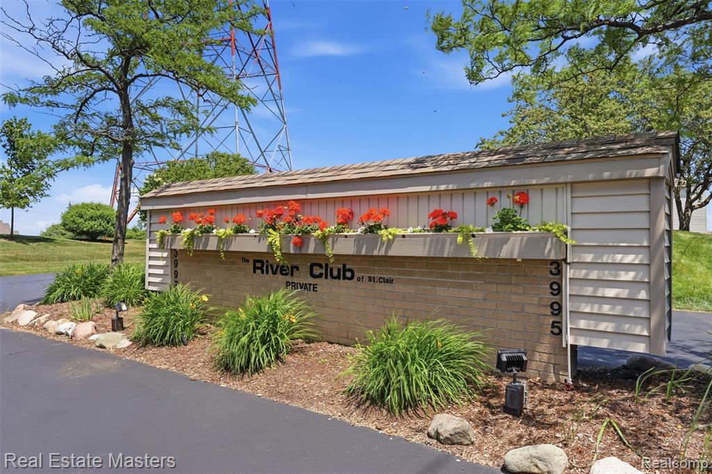 3997 River Road, 6, East China, MI — Photo 2
