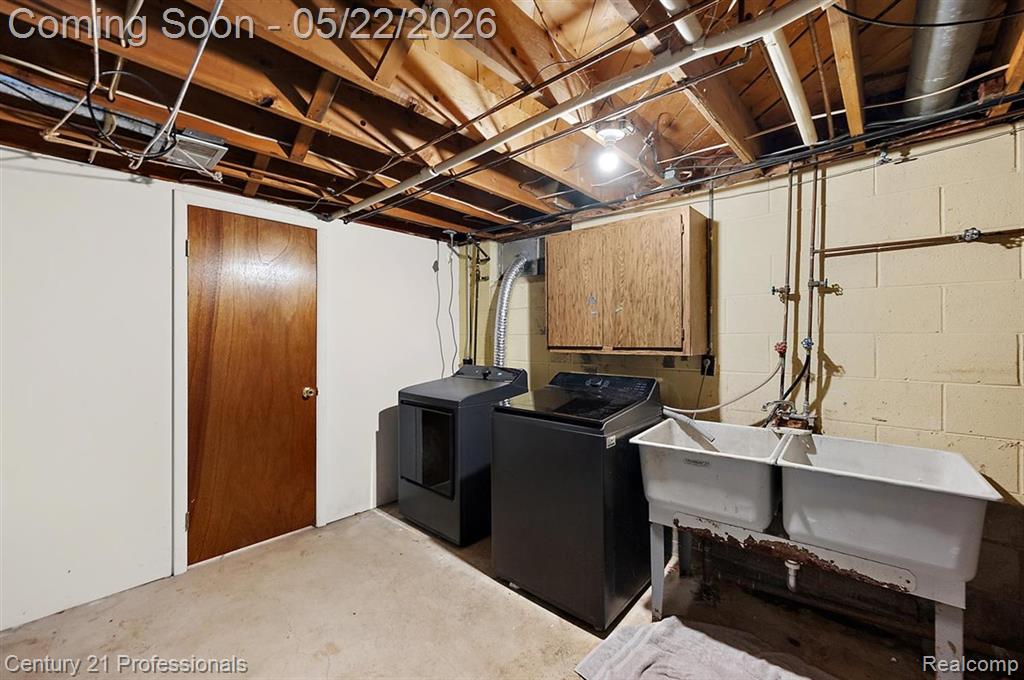 4255 Whispering Oak Drive, Flint, MI 48507 — Photo 47
