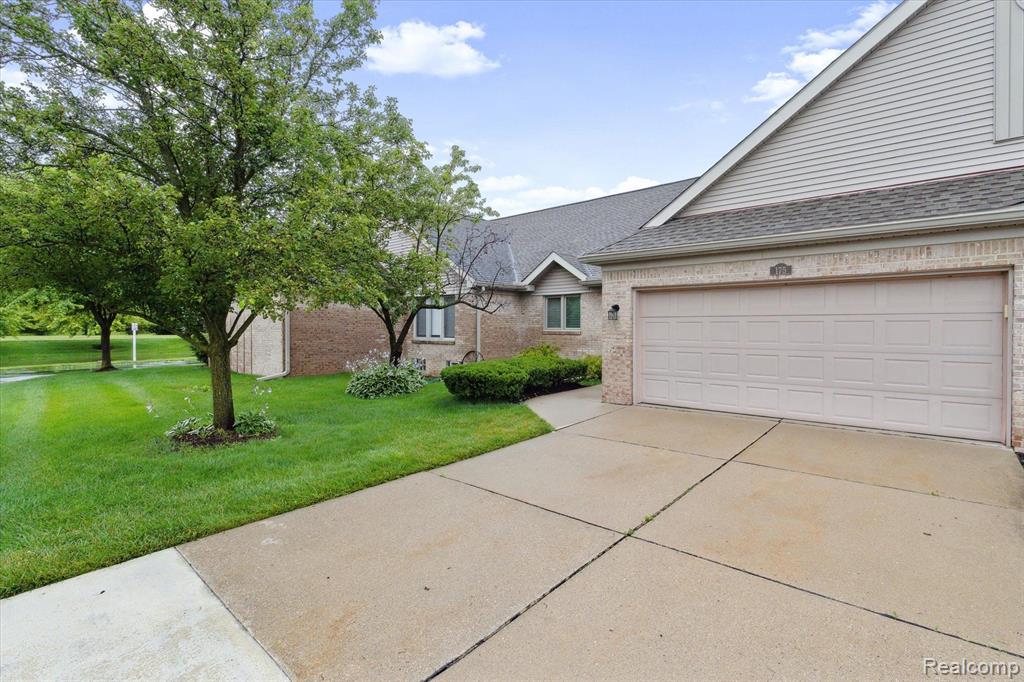 175 ESSEX Lane, Canton, MI 48187 — Photo 4